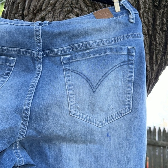 Suzanne Betro ankels jeans medium wash high rise capri jeans sz 14 - Picture 6 of 6